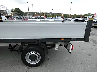 Used 2012 Volkswagen Crafter CR35 White - Interior and Exterior details 12