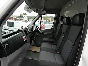 Used 2012 Volkswagen Crafter CR35 White - Interior and Exterior details 9