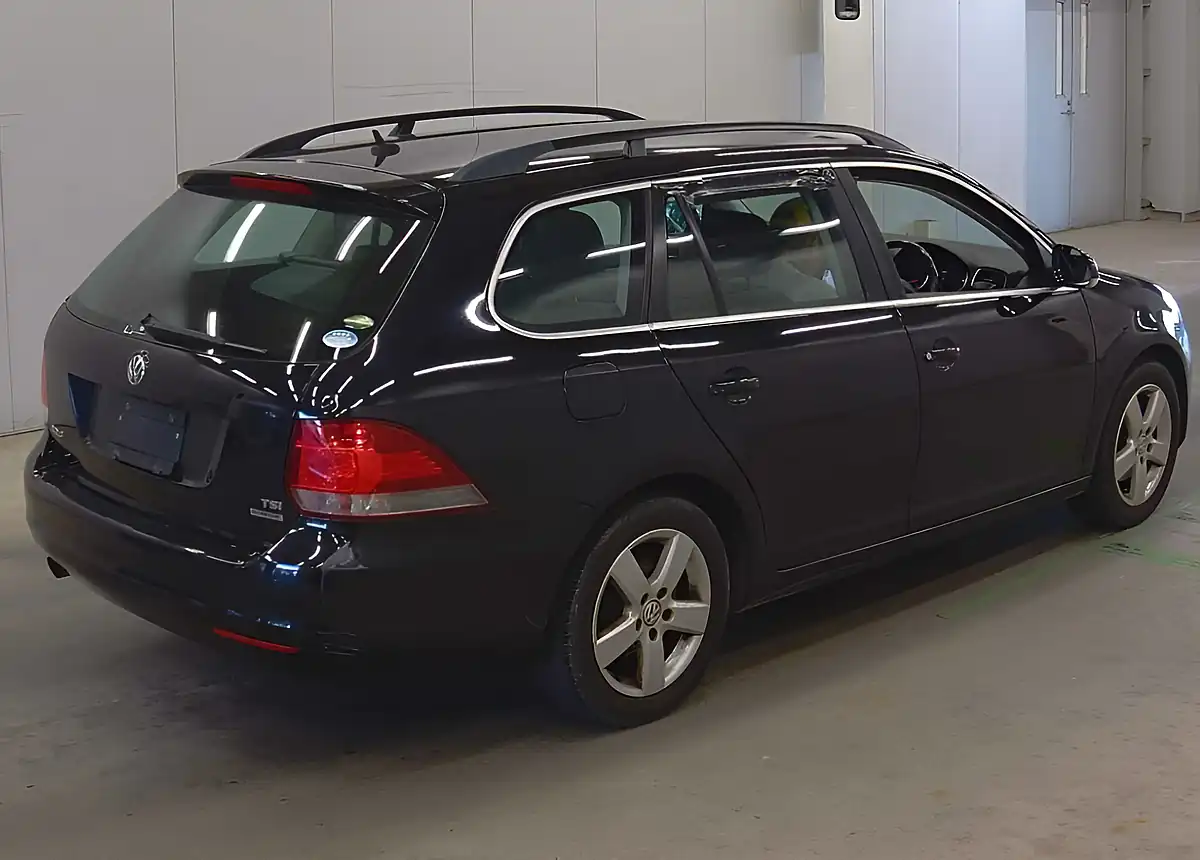 Used 2012 Volkswagen Golf Black - Interior and Exterior details 2