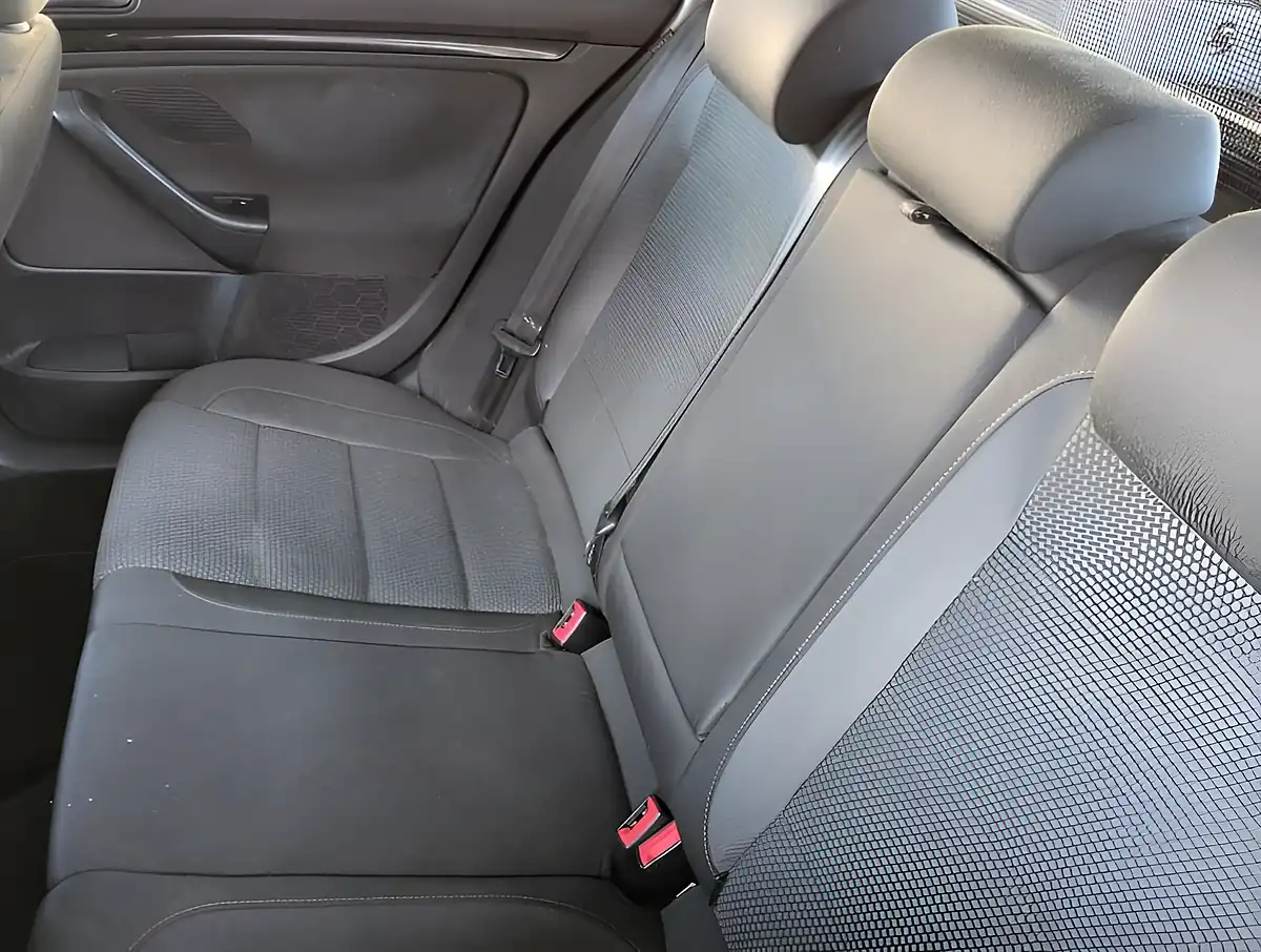 Used 2012 Volkswagen Golf Black - Interior and Exterior details 4