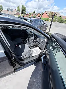 Used 2012 Volkswagen Golf Estate Black - Interior and Exterior details 10