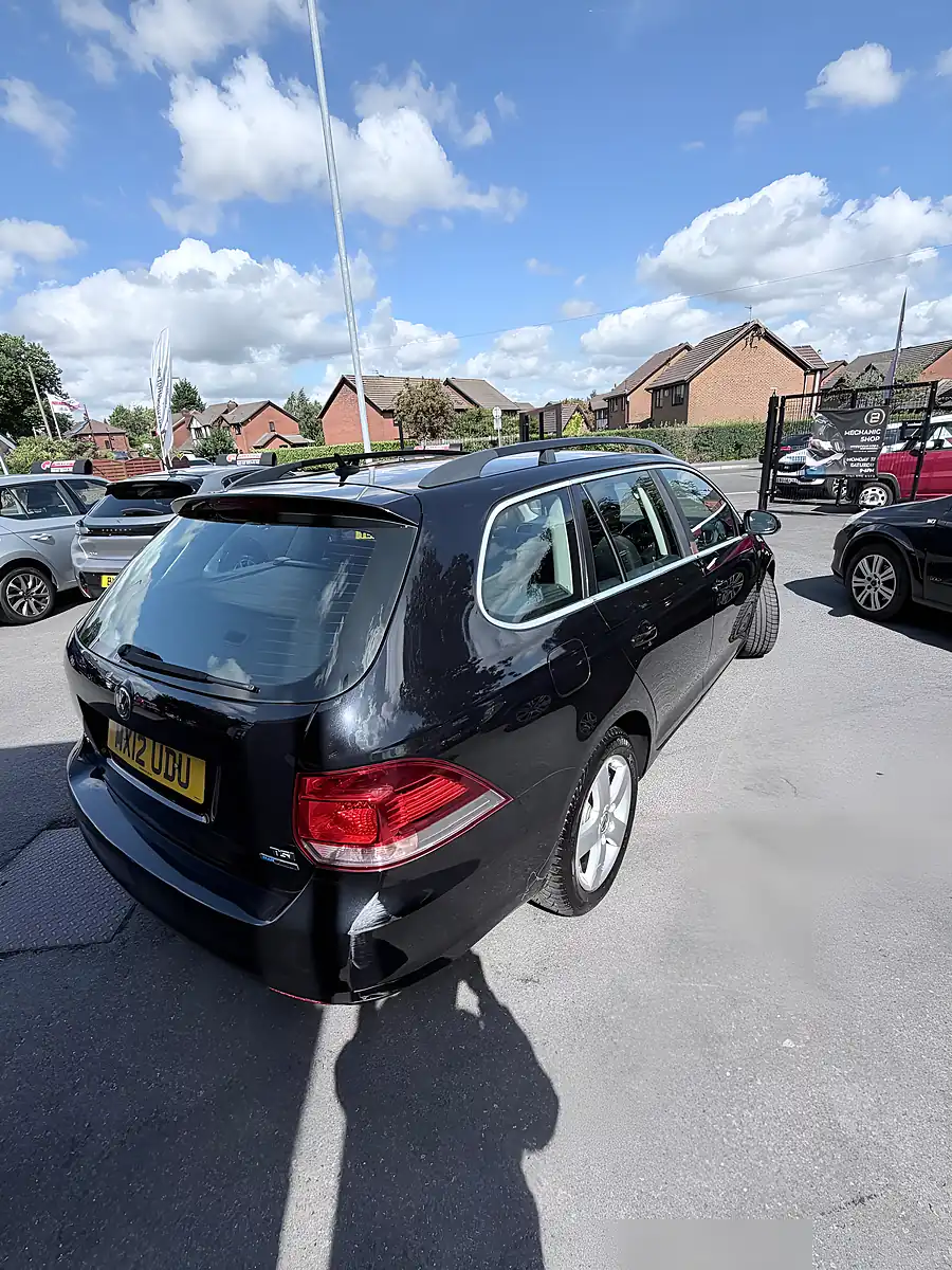Used 2012 Volkswagen Golf Estate Black - Interior and Exterior details 5