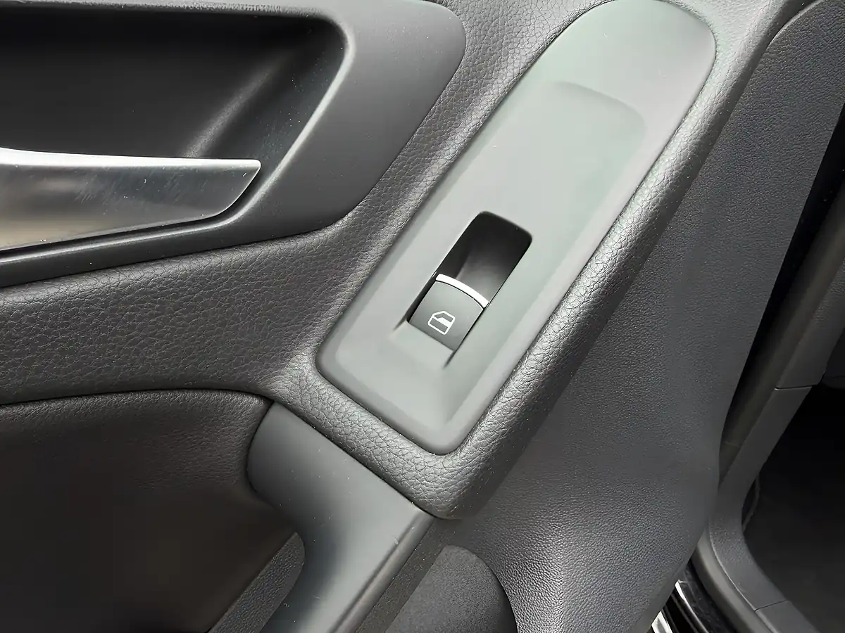 Used 2012 Volkswagen Golf GT Black - Interior and Exterior details 18