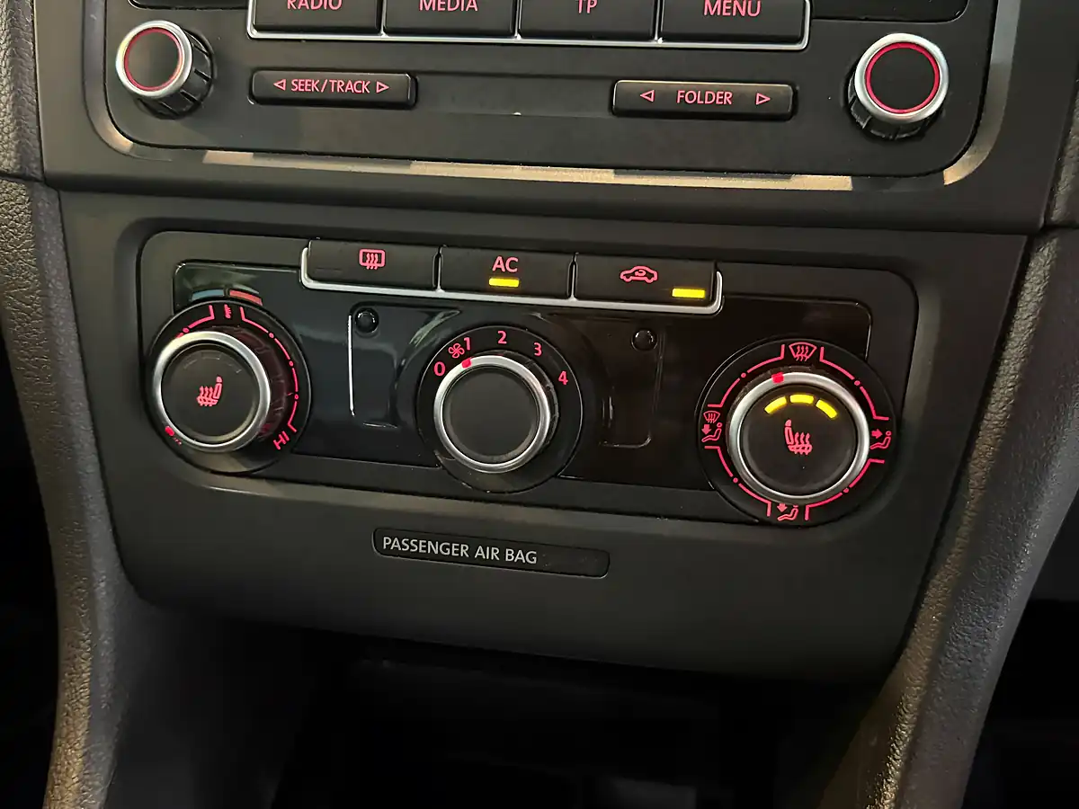 Used 2012 Volkswagen Golf GT Black - Interior and Exterior details 15