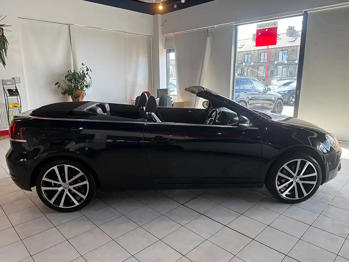 Used 2012 Volkswagen Golf GT Black - Interior and Exterior details 12