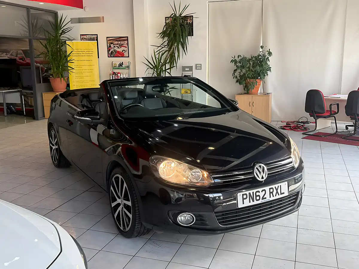 Used 2012 Volkswagen Golf GT Black - Interior and Exterior details 2