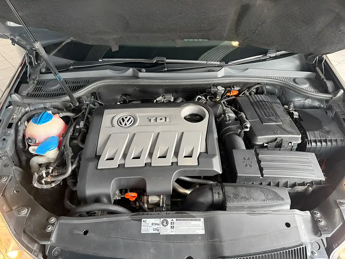 Used 2012 Volkswagen Golf GT Black - Interior and Exterior details 20