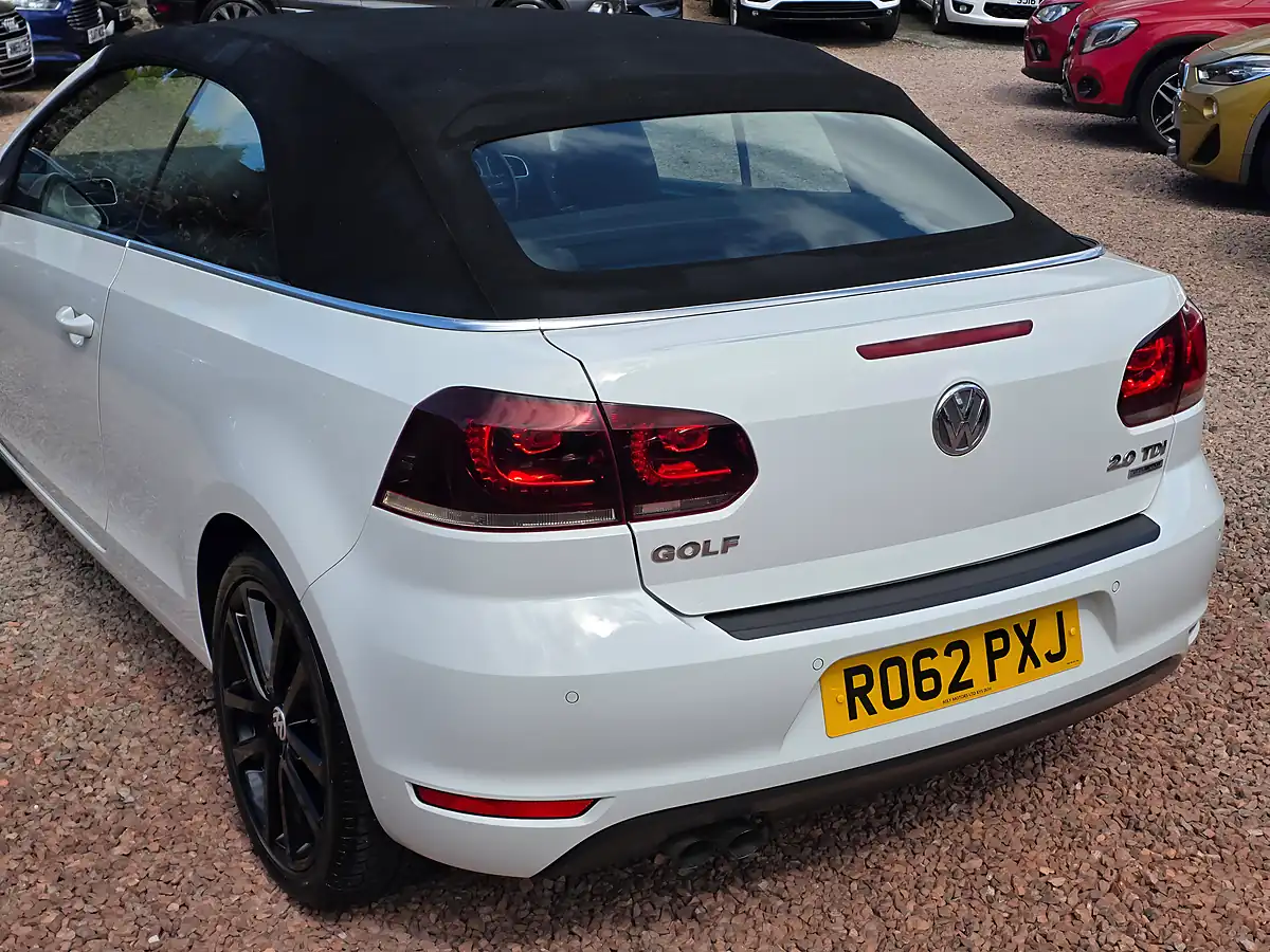 Used 2012 Volkswagen Golf GT Cabriolet White - Interior and Exterior details 10