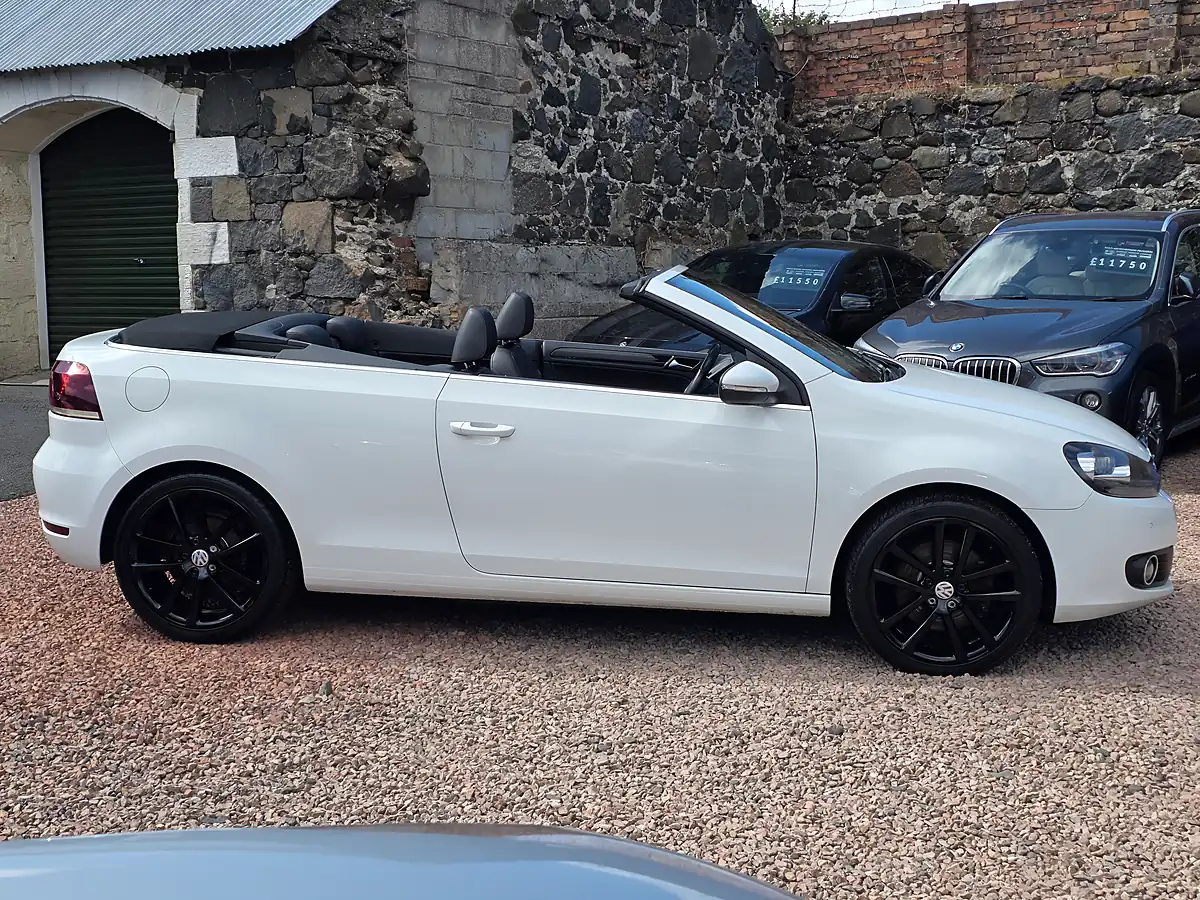 Used 2012 Volkswagen Golf GT Cabriolet White - Interior and Exterior details 13