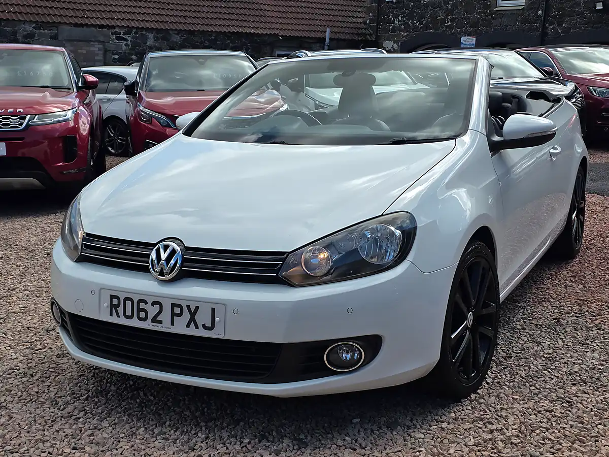 Used 2012 Volkswagen Golf GT Cabriolet White - Interior and Exterior details 5