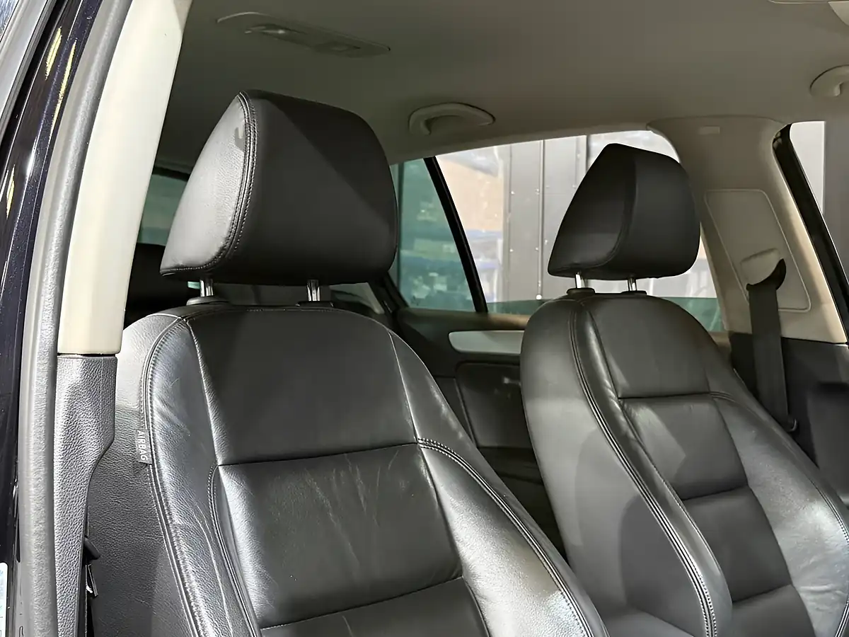 Used 2012 Volkswagen Golf GT (leather) Black - Interior and Exterior details 14