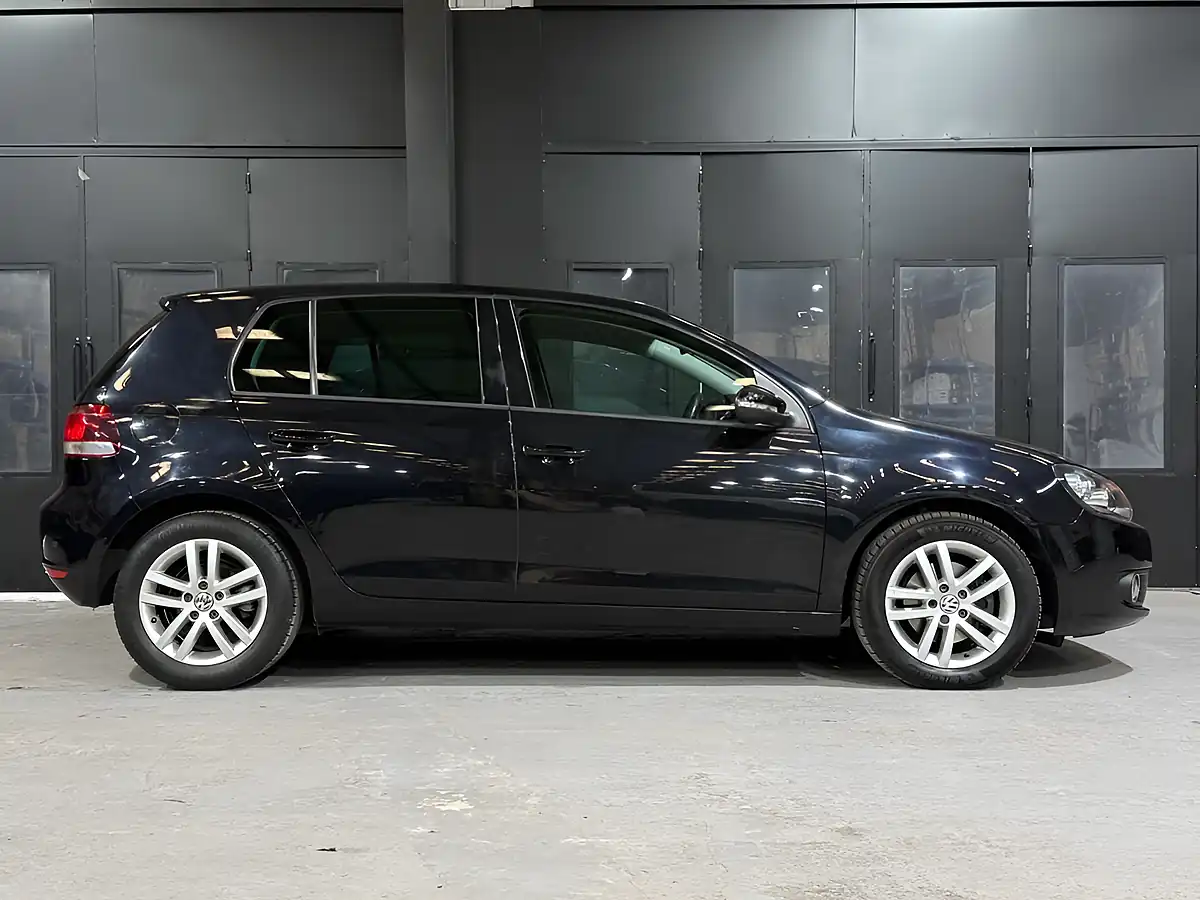 Used 2012 Volkswagen Golf GT (leather) Black - Interior and Exterior details 4
