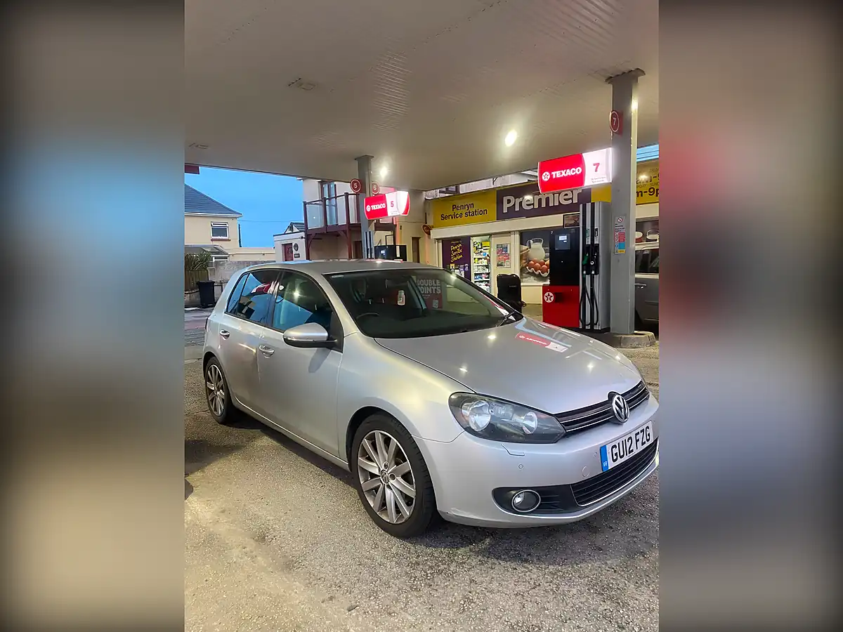 Used 2012 Volkswagen Golf GT (leather) Silver - Interior and Exterior details 2