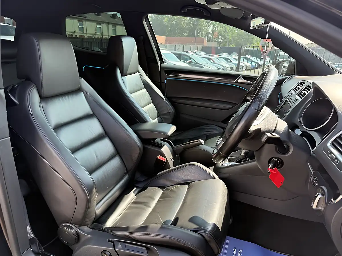 Used 2012 Volkswagen Golf Gtd (leather) Black - Interior and Exterior details 12