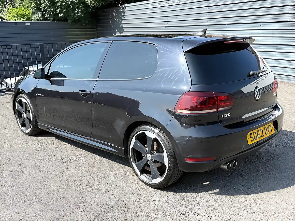 Used 2012 Volkswagen Golf Gtd (leather) Black - Interior and Exterior details 7