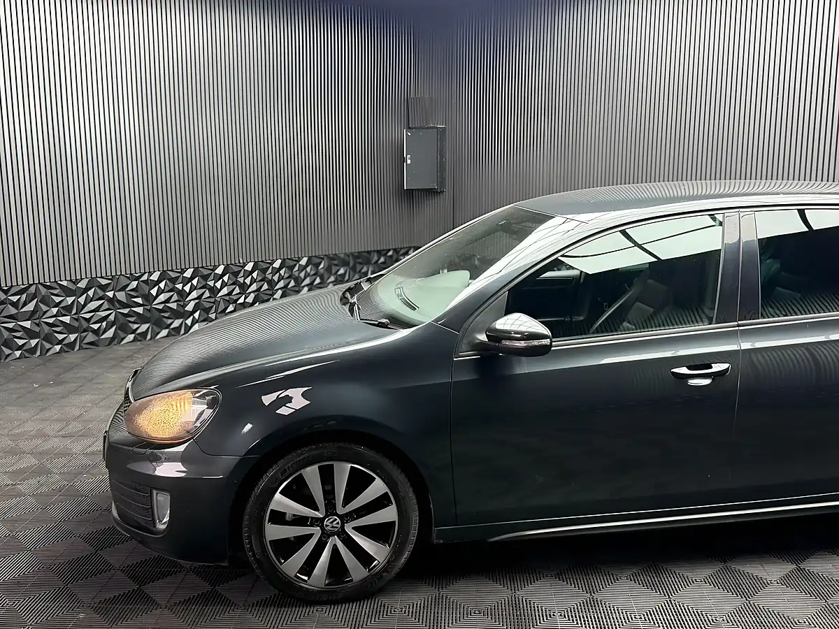 Used 2012 Volkswagen Golf Gtd (leather) Grey - Interior and Exterior details 10