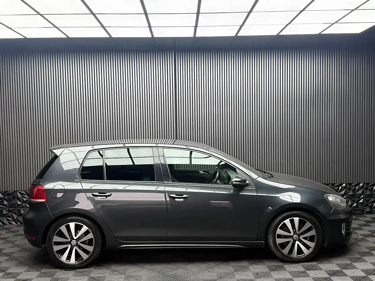 Used 2012 Volkswagen Golf Gtd (leather) Grey - Interior and Exterior details 11