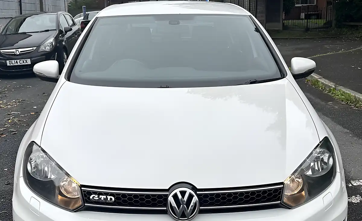 Used 2012 Volkswagen Golf Gtd Leather White - Interior and Exterior details 3