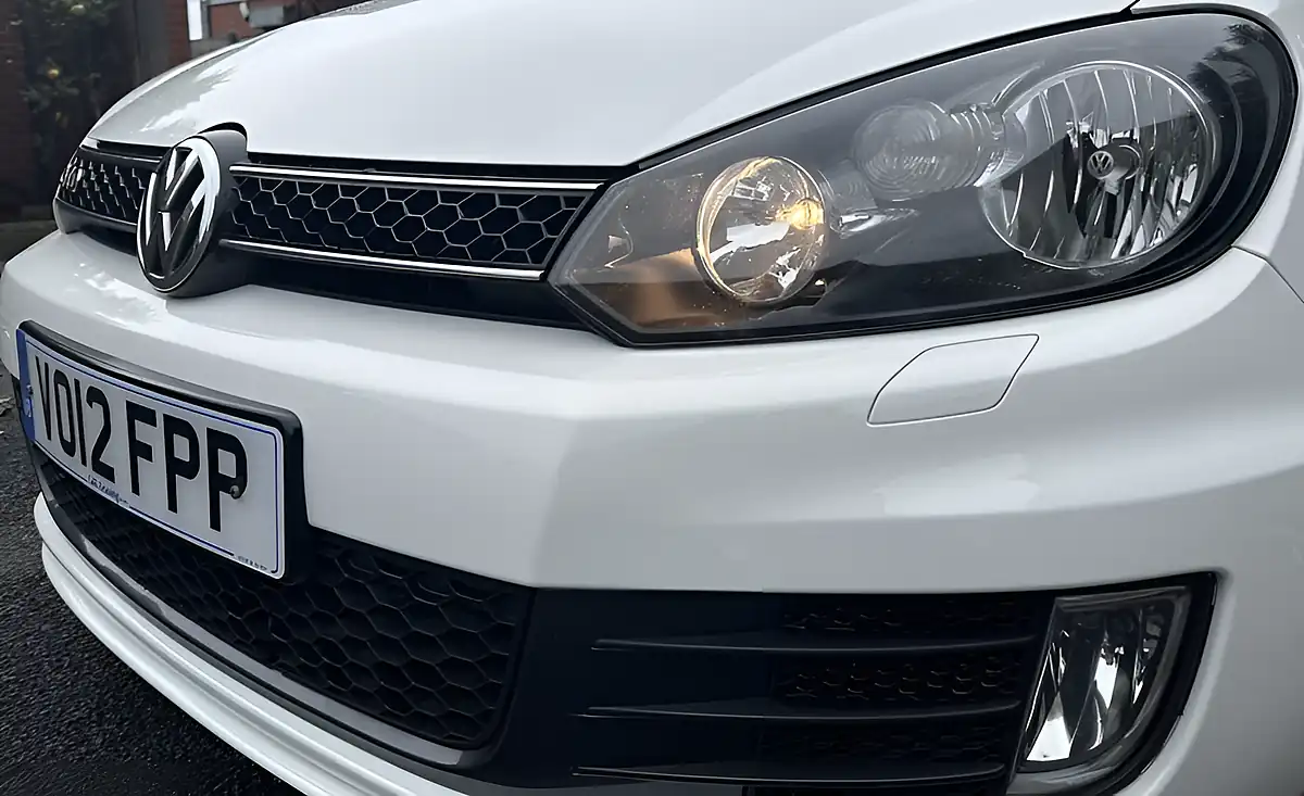 Used 2012 Volkswagen Golf Gtd Leather White - Interior and Exterior details 6