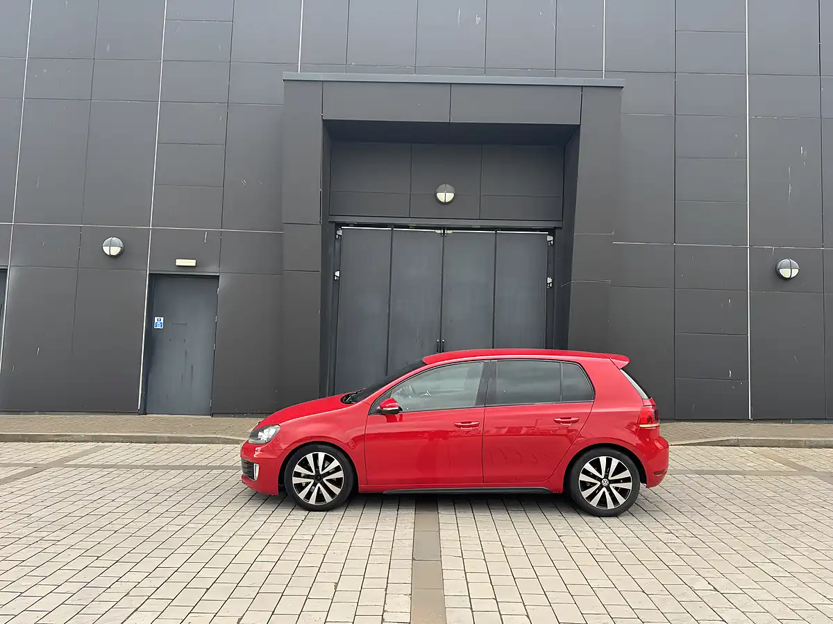 Used 2012 Volkswagen Golf Gtd Red - Interior and Exterior details 10