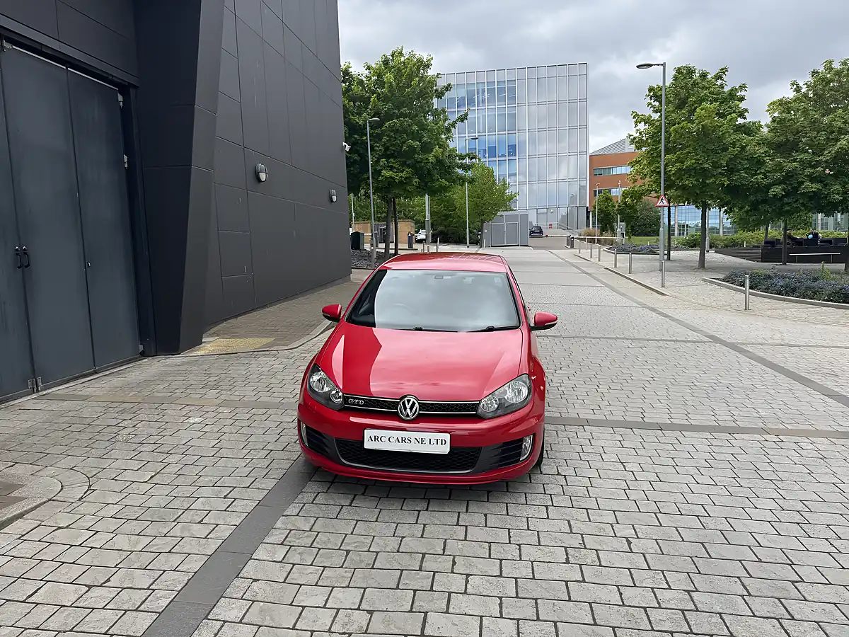 Used 2012 Volkswagen Golf Gtd Red - Interior and Exterior details 17