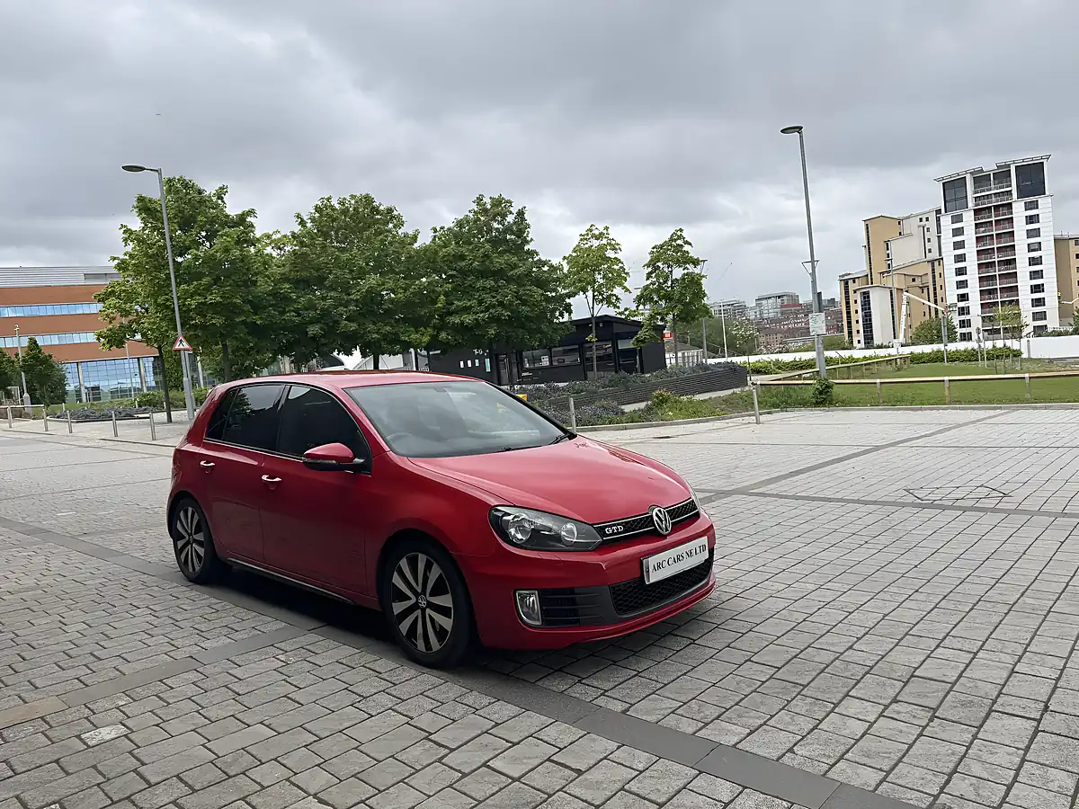 Used 2012 Volkswagen Golf Gtd Red - Interior and Exterior details 8