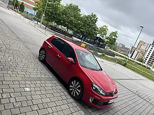 Used 2012 Volkswagen Golf Gtd Red - Interior and Exterior details 9