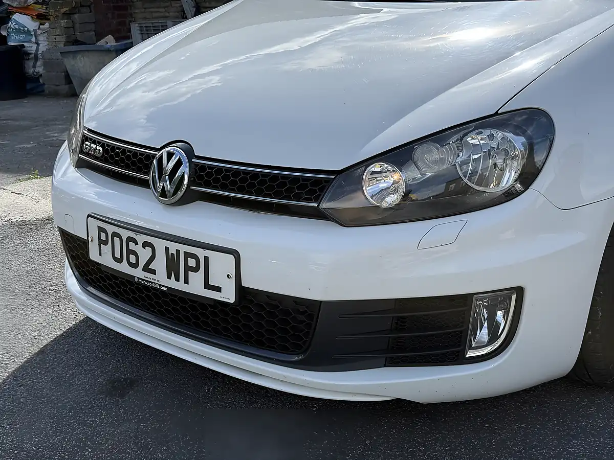 Used 2012 Volkswagen Golf Gtd White - Interior and Exterior details 6