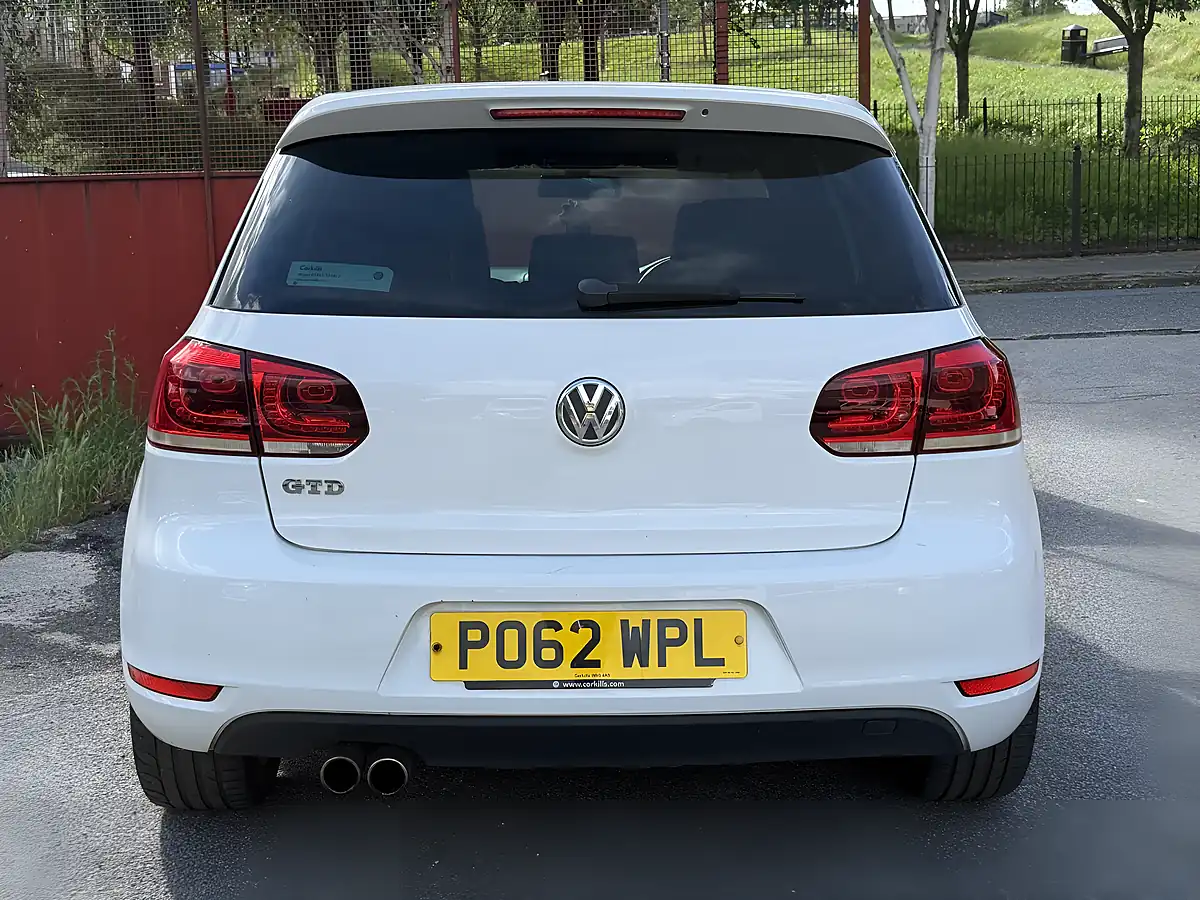 Used 2012 Volkswagen Golf Gtd White - Interior and Exterior details 9