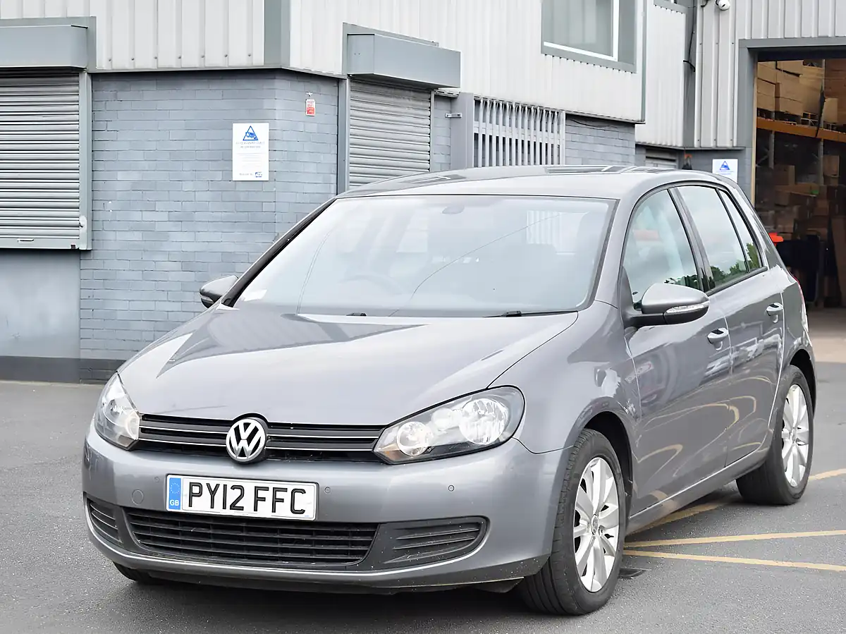 Used 2012 Volkswagen Golf Match Grey - Interior and Exterior details 3