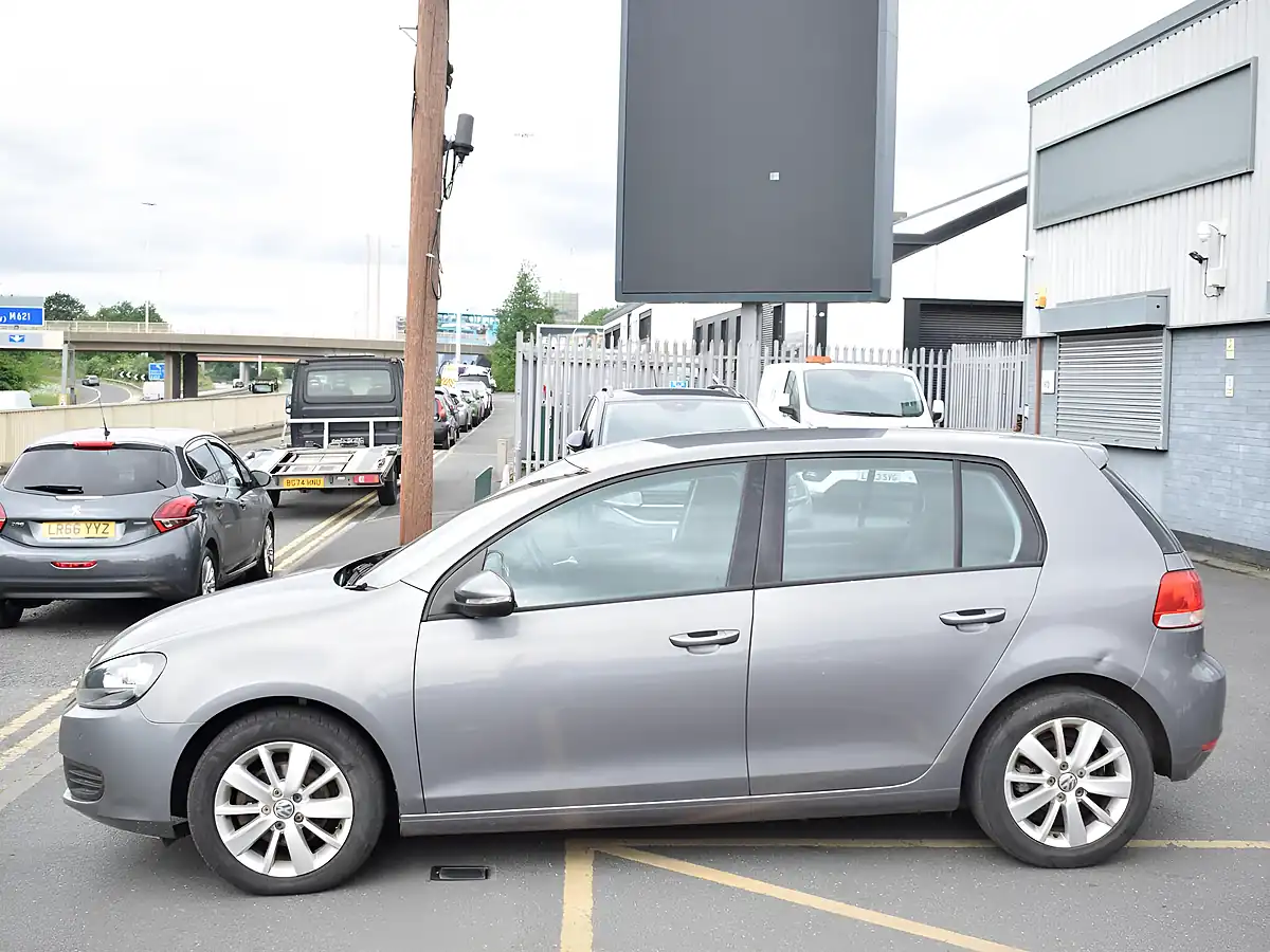 Used 2012 Volkswagen Golf Match Grey - Interior and Exterior details 4