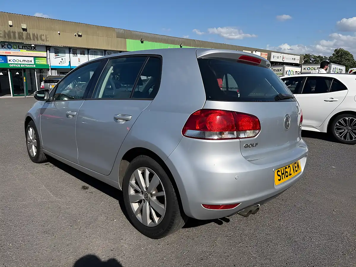 Used 2012 Volkswagen Golf Match Silver - Interior and Exterior details 13
