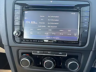 Used 2012 Volkswagen Golf Match Silver - Interior and Exterior details 8