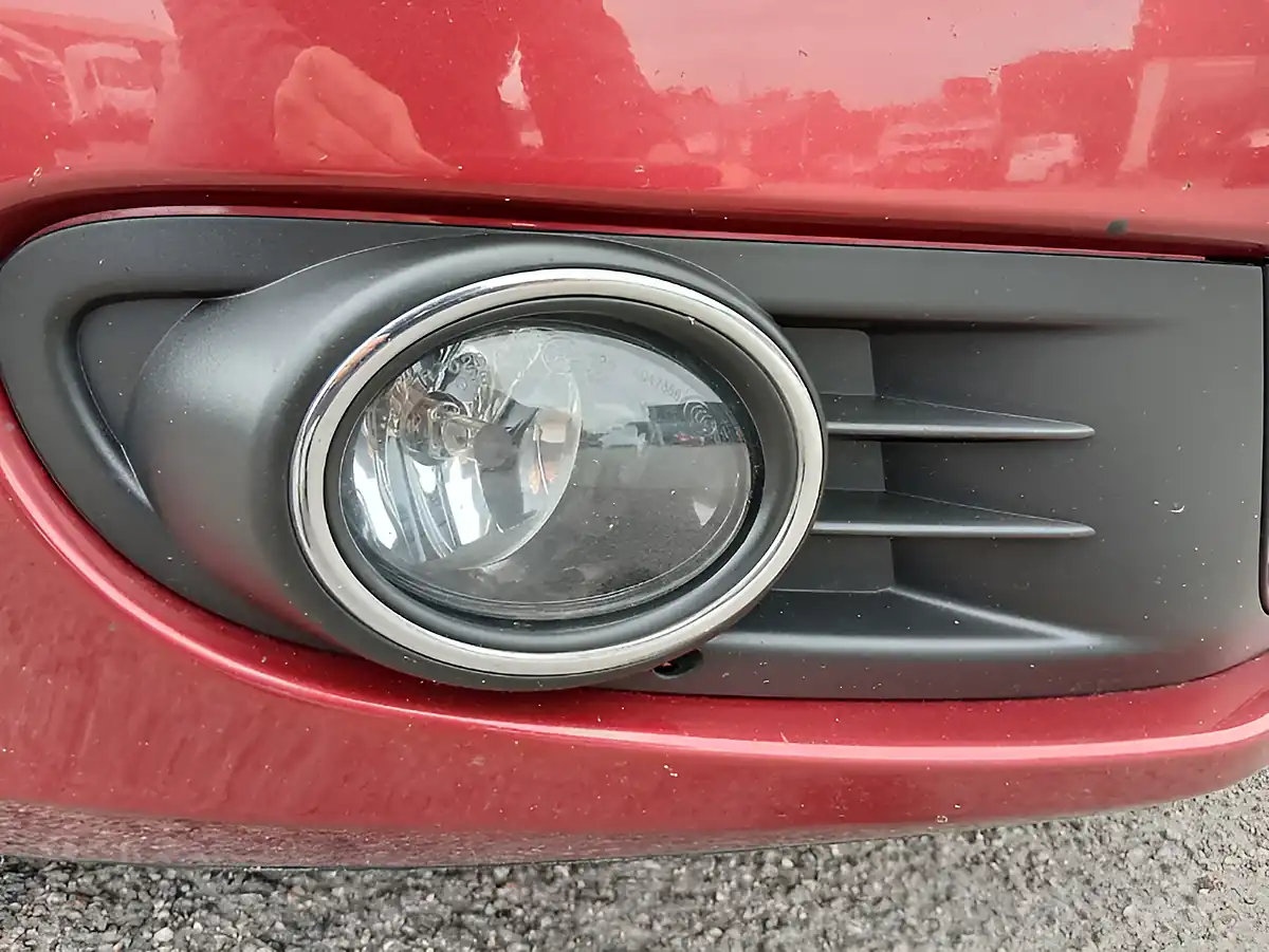 Used 2012 Volkswagen Golf Se Red - Interior and Exterior details 19