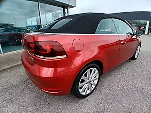 Used 2012 Volkswagen Golf Se Red - Interior and Exterior details 4