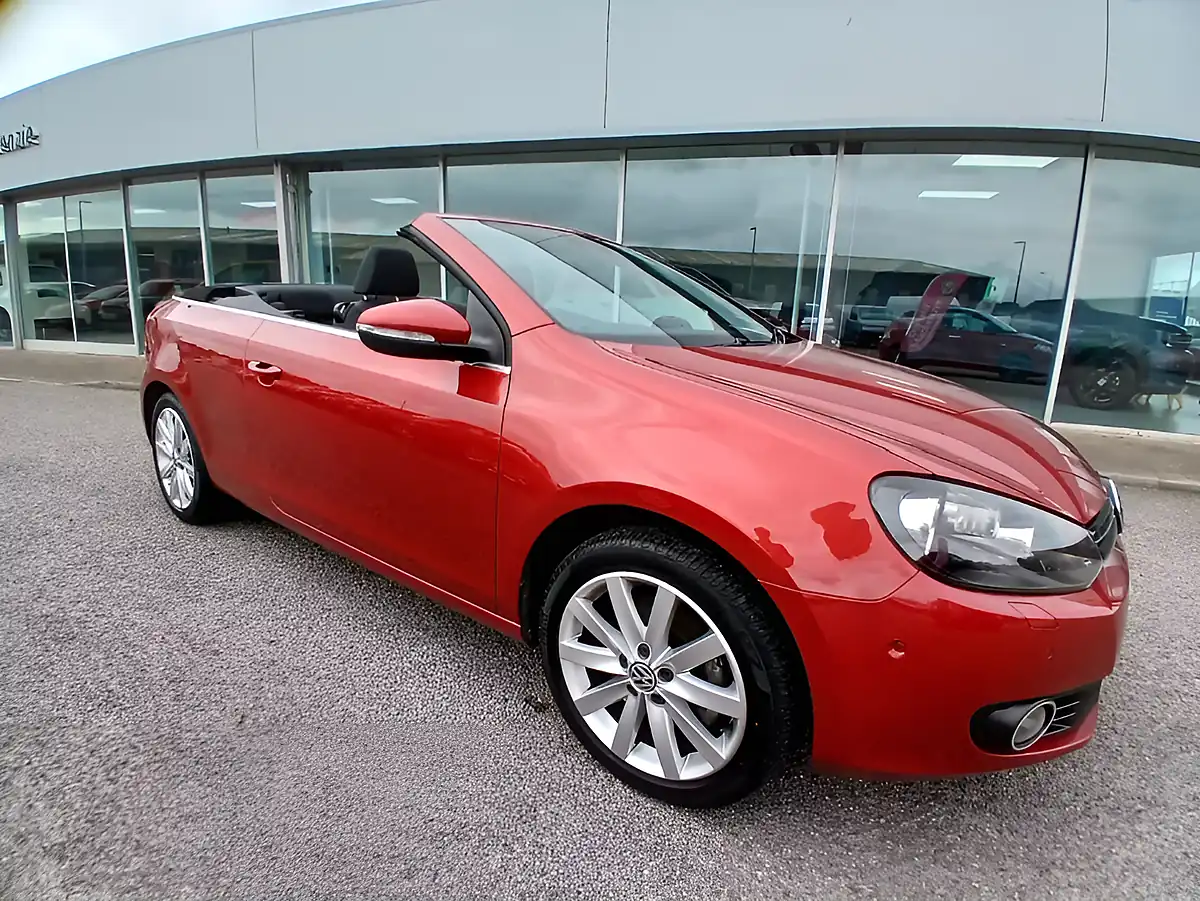 Used 2012 Volkswagen Golf Se Red - Interior and Exterior details 5