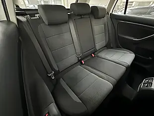 Used 2012 Volkswagen Golf Se White - Interior and Exterior details 8