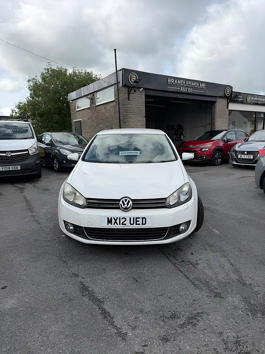 Used 2012 Volkswagen Golf Sport White - Interior and Exterior details 3