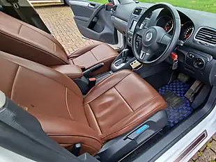 Used 2012 Volkswagen Golf White - Interior and Exterior details 9