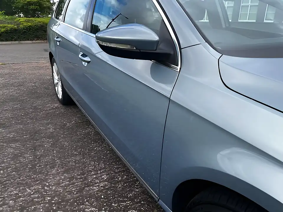 Used 2012 Volkswagen Passat Highline Grey - Interior and Exterior details 19