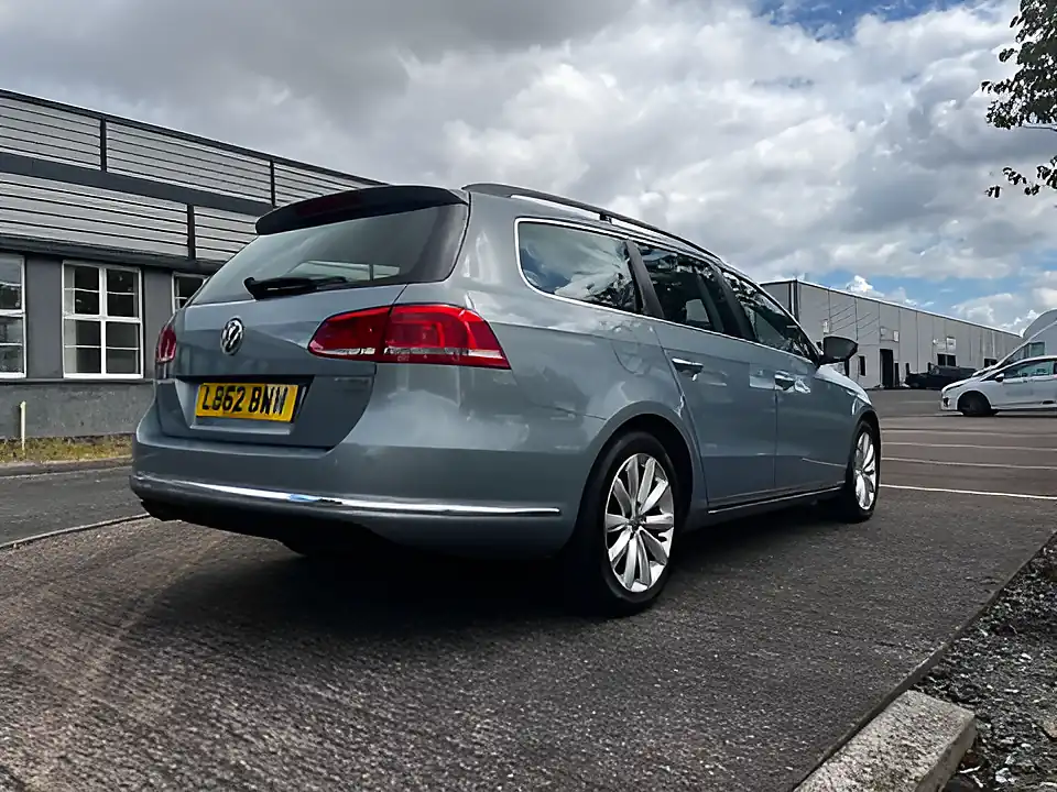 Used 2012 Volkswagen Passat Highline Grey - Interior and Exterior details 7