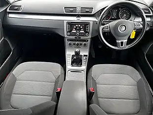 Used 2012 Volkswagen Passat Highline Grey - Interior and Exterior details 8