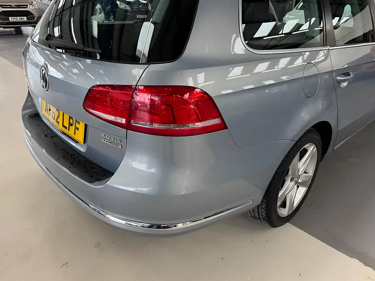 Used 2012 Volkswagen Passat Se Grey - Interior and Exterior details 17