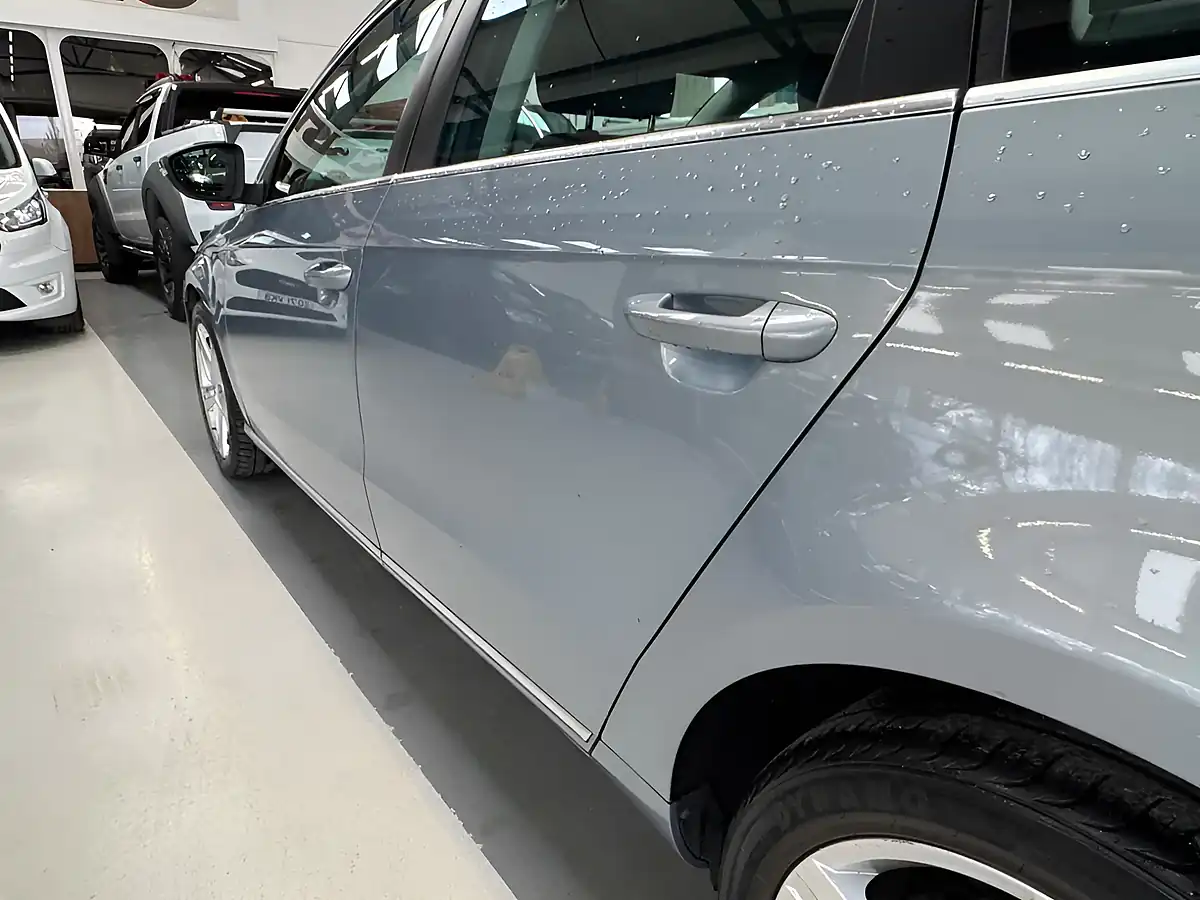Used 2012 Volkswagen Passat Se Grey - Interior and Exterior details 19