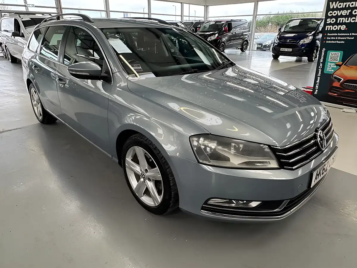 Used 2012 Volkswagen Passat Se Grey - Interior and Exterior details 6