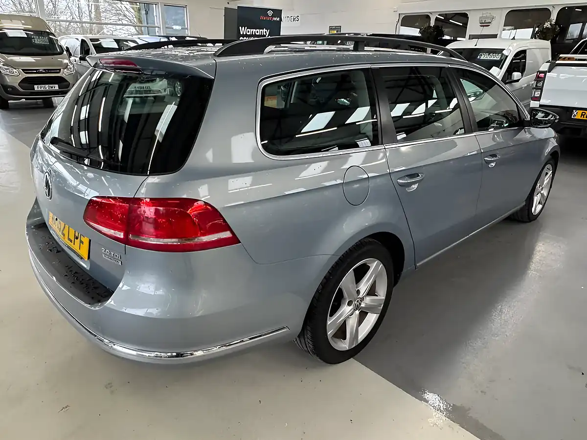 Used 2012 Volkswagen Passat Se Grey - Interior and Exterior details 9
