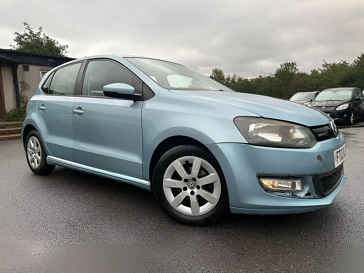 Used 2012 Volkswagen Polo Bluemotion Blue - Front View