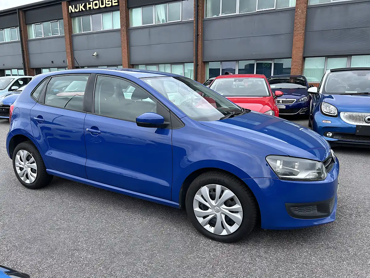 Used 2012 Volkswagen Polo Bluemotion Technology Blue - Front View