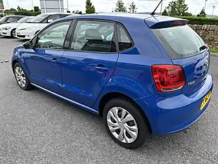 Used 2012 Volkswagen Polo Bluemotion Technology Blue - Interior and Exterior details 4