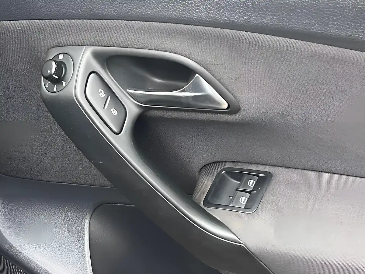 Used 2012 Volkswagen Polo Match Black - Interior and Exterior details 11